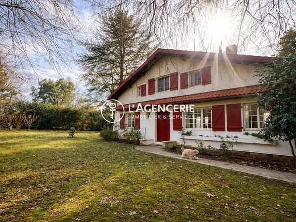 Maison 4 pièces 190 m²