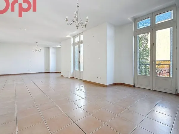 Appartement 6 pièces 117 m²