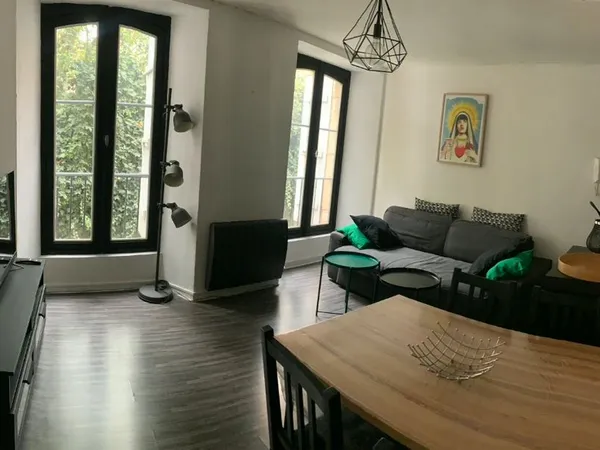 Charmant appartement T2 Carmes 745 euro CC