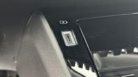 Peugeot 2008 1.2 PureTech 130ch S&S Allure EAT8 — photo 16