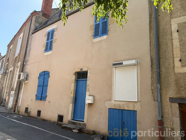 Maison Chateaumeillant 3 pièce(s)