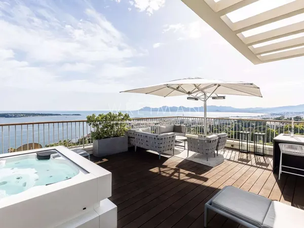 Appartement 5 pièces 160 m²