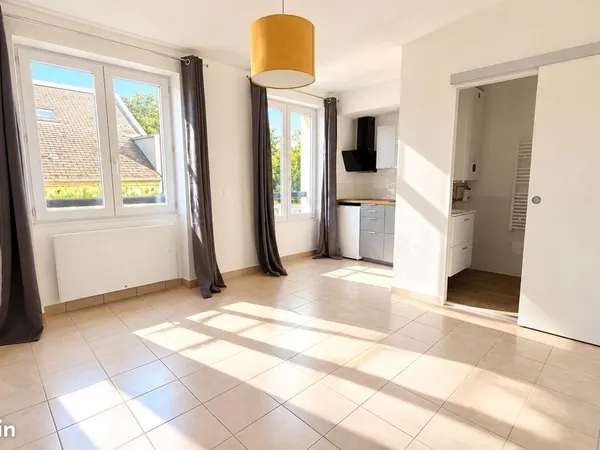 Studio 1 pièce 18 m²