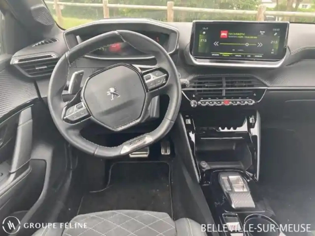 Peugeot 208 1.2 puretech 100ch s&amp;s gt pack — photo 8