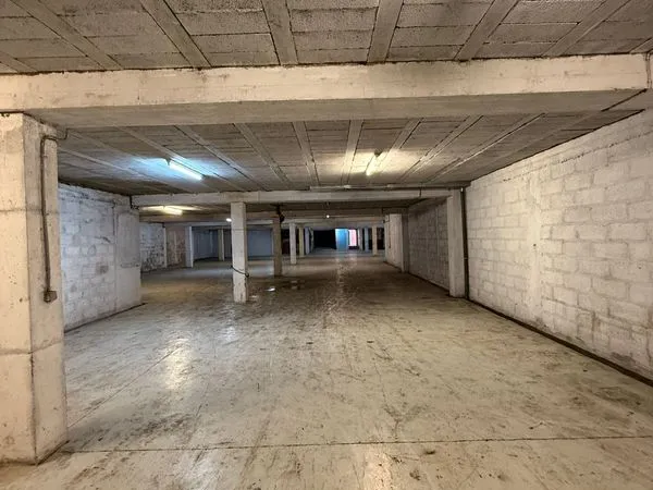 Entrepôt 1000 m² Argenteuil