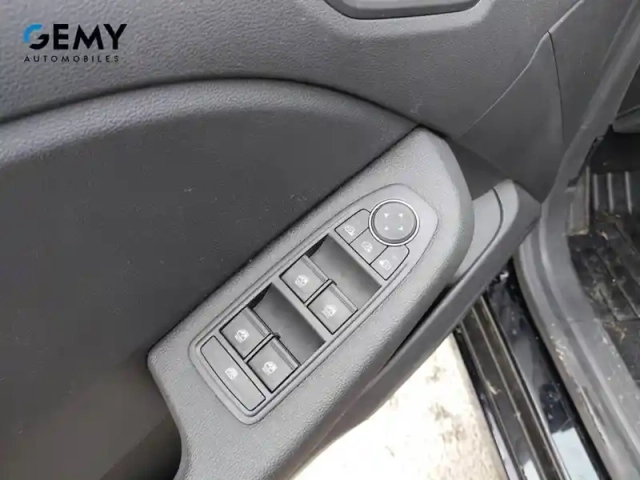 Renault Clio tce 90 — photo 12