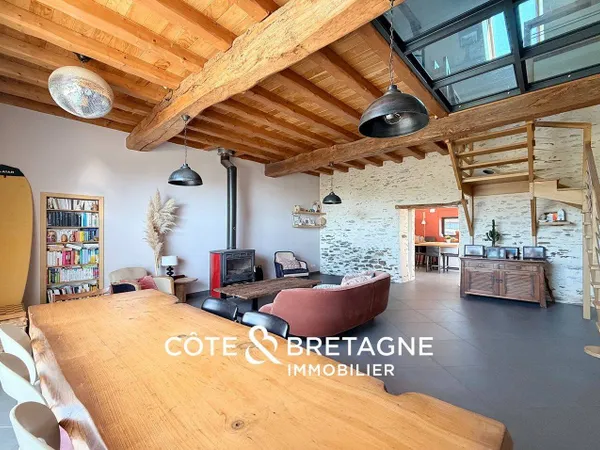 Maison 10 pièces 299 m²