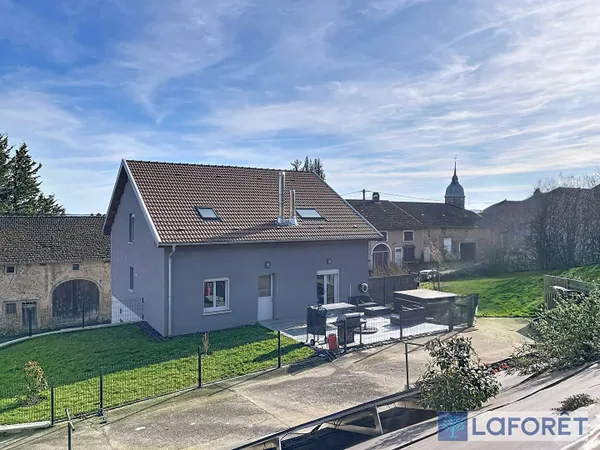 Maison 7 pièces 189 m²