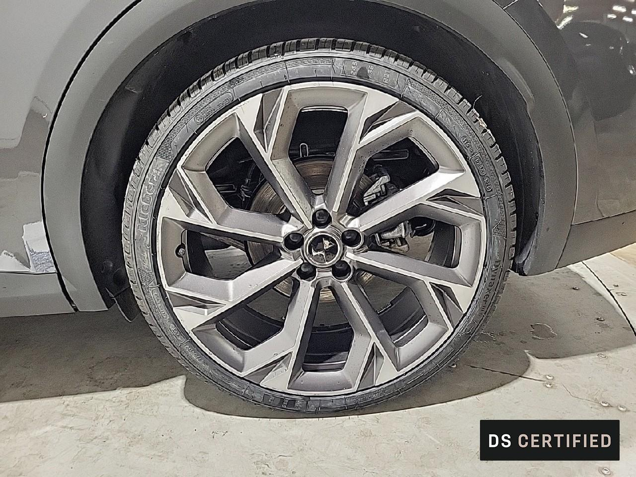 Ds Ds 7 crossback hybride rechargeable e-tense 360 eat8 4x4 performa — photo 16