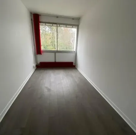 Bureaux 63 m²