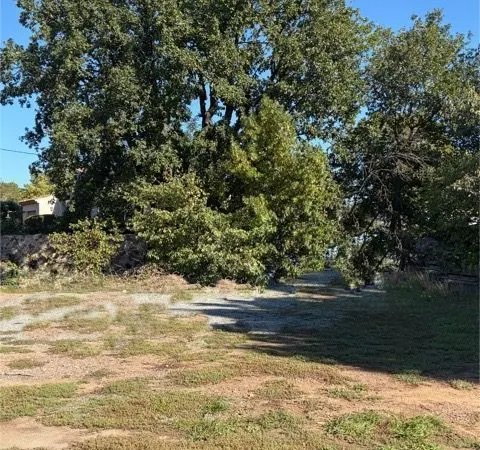 Terrain à bâtir de 1000 m² à SAINT-RAPHAEL (83)