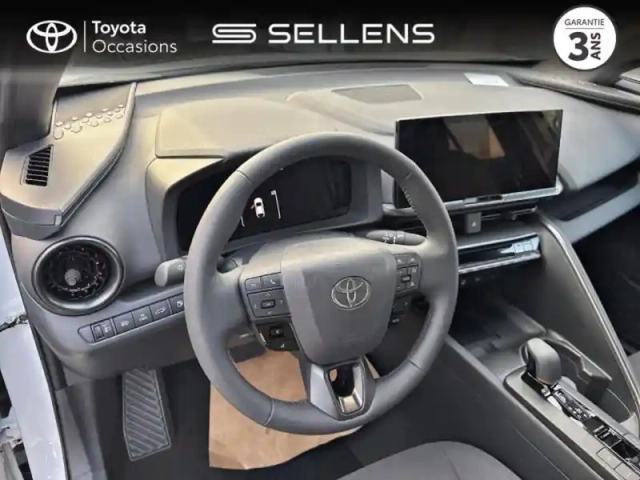 Toyota C-Hr 2.0 hybride rechargeable 225ch design my25 — photo 15