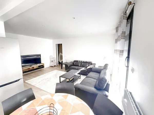 Appartement rénové 3 chambres 73m² + jardin 54m²