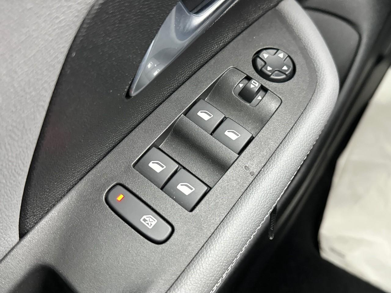 Opel Mokka electrique 136 ch & batterie 50 kwh elegance — photo 15