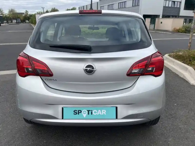 Opel Corsa 1.4 90 ch — photo 6