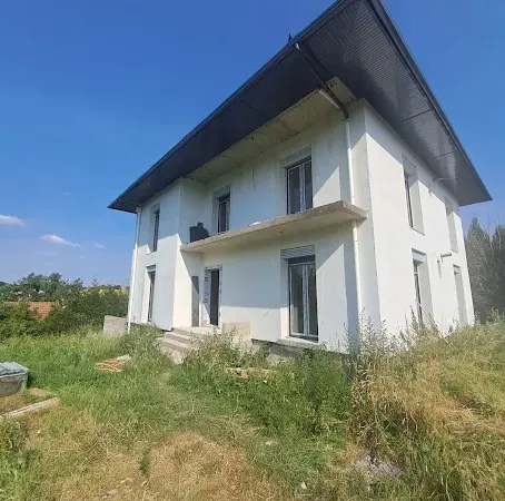 Maison 10 pièces 195 m²