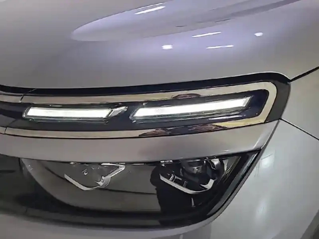 Citroën C5 Aircross hybride rechargeable 225 s&amp;s e-eat8 — photo 86