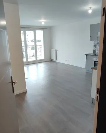 À VENDRE - BEL APPARTEMENT RÉCENT À SARTROUVILLE (78) 226 000 euros