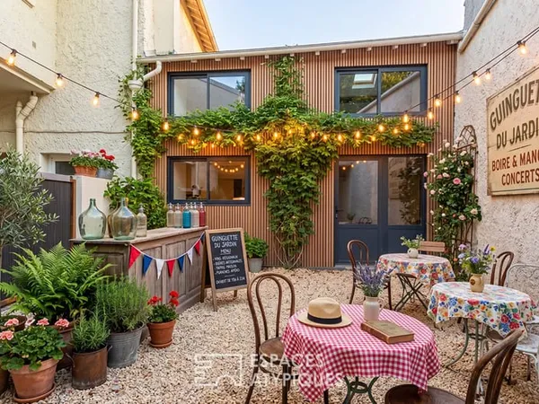 Maison de ville en duplex avec terrasse