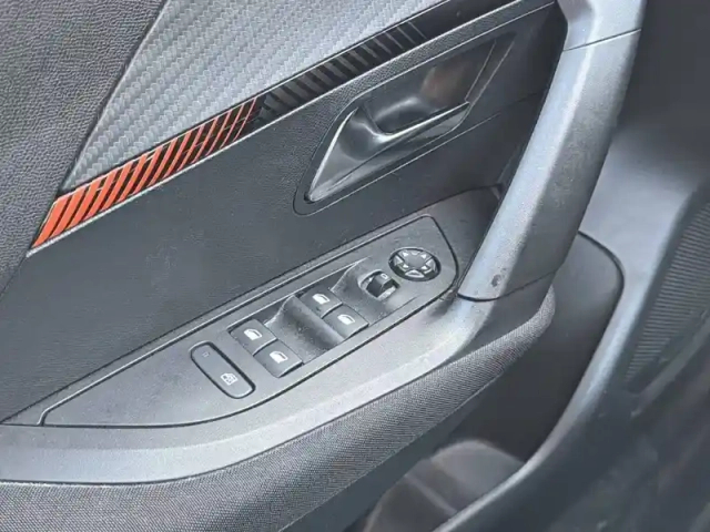 Peugeot 2008 bluehdi 110 s&amp;s bvm6 — photo 60
