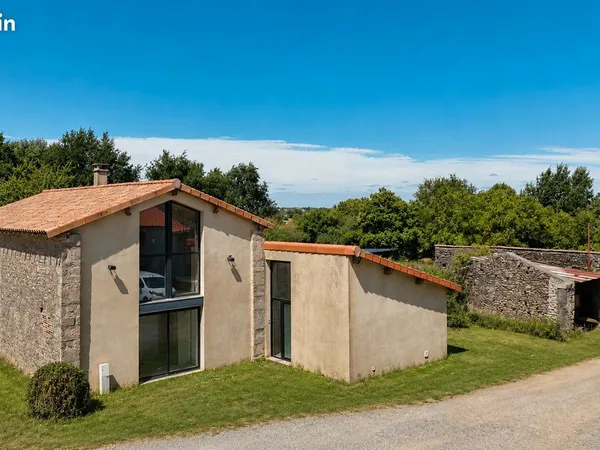 Propriété 6 pièces 180 m²