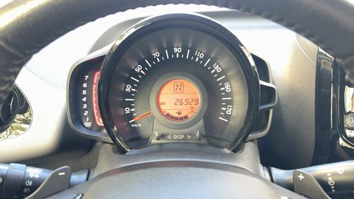 Peugeot 108 1.0 VTI 72 BMP5 - Allure – 2019 – 26929 km – Essence – Boîte Automatique — photo 19