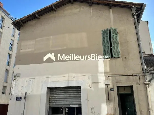 Immeuble de rapport 130 m²
