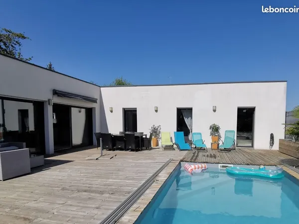 Maison 5 pièces plain-pied 149 m² - Piscine - DPE A