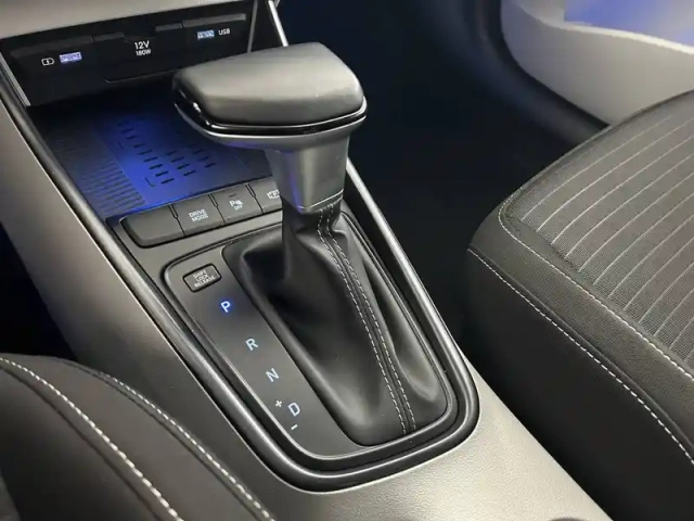 Hyundai I20 1.0 t-gdi 100 dct-7 hybrid 48v — photo 13