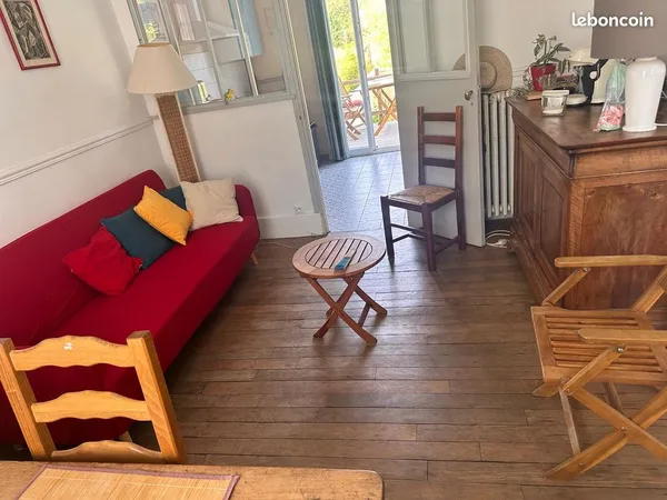 Chambre à louer en meublé dans colocation non fumeur