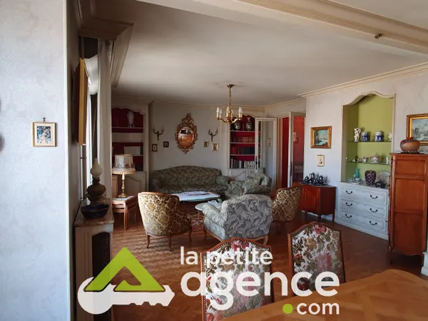 Hyper Centre - Appartement 5 pièces 116 m2 avec ascenseur
