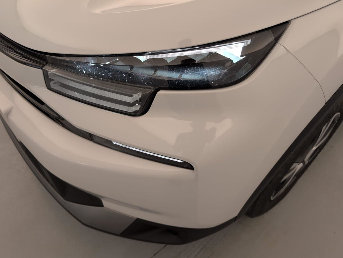 Citroën C4 — photo 20
