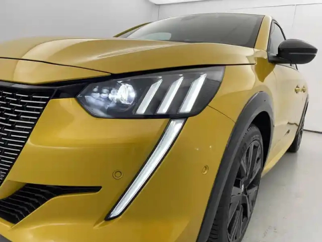 Peugeot 208 puretech 100 s&amp;s bvm6 — photo 27