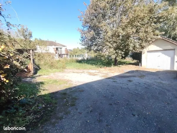 Terrain constructible