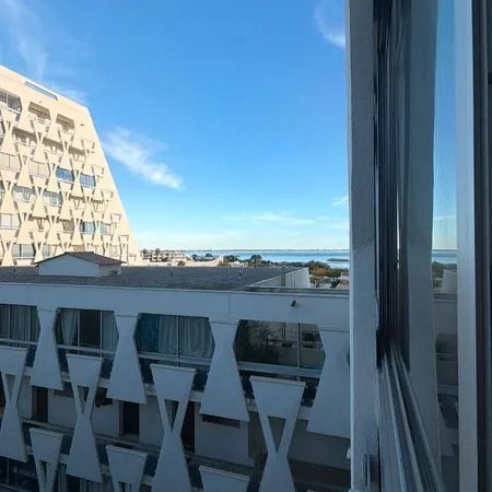 Appartement T2 lumineux - Vue Est - Secteur Point Zéro - 3ème étage avec ascenseur