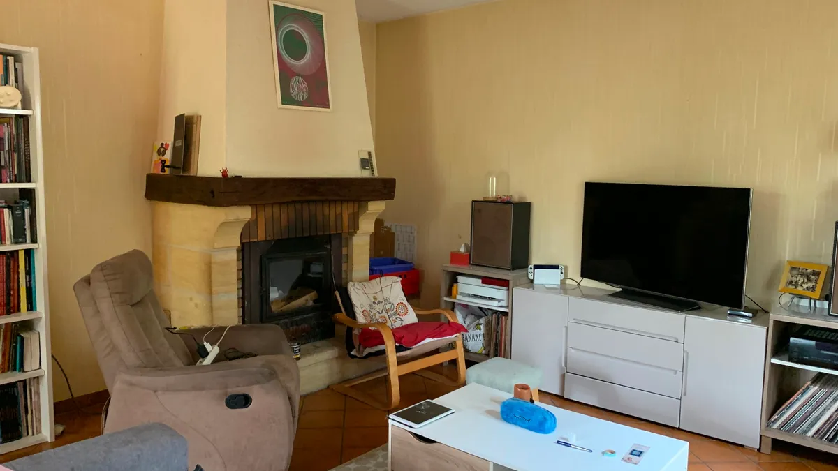 Photo 3