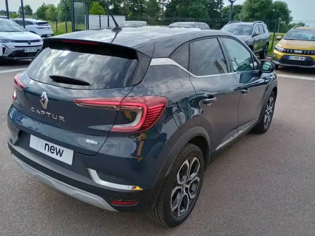 Renault Captur e-tech plug-in 160 - 21 — photo 4