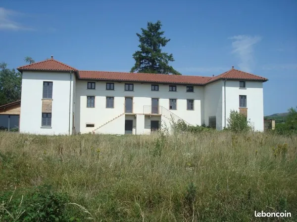 Maison 14 pièces 592 m²