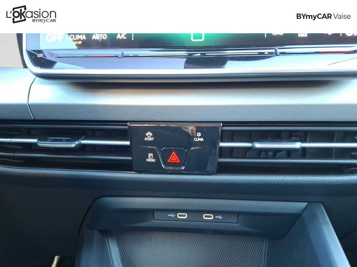 Volkswagen Golf SW 1.5 eTSI EVO2 116 DSG7 — photo 18