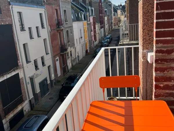 Appartement 20m2 vue falaise et proche mer