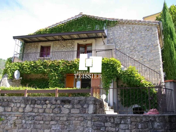 Exclusivité ! 07260 : Sud Ardèche Maison en pierre au calme