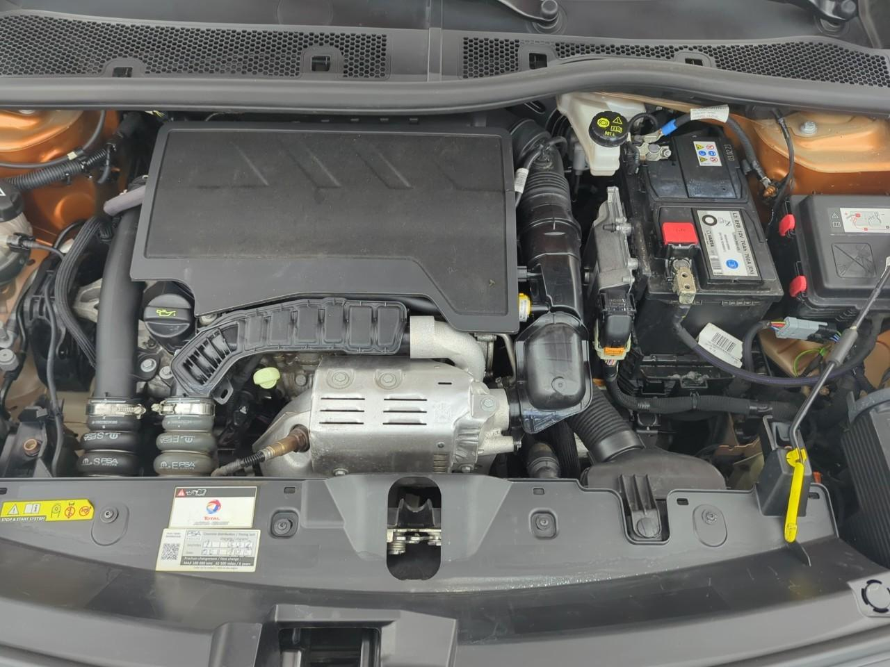 Peugeot 2008 puretech 100 s&s bvm6 active pack — photo 16