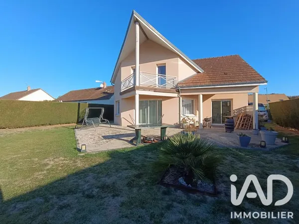 Maison 6 pièces 157 m²