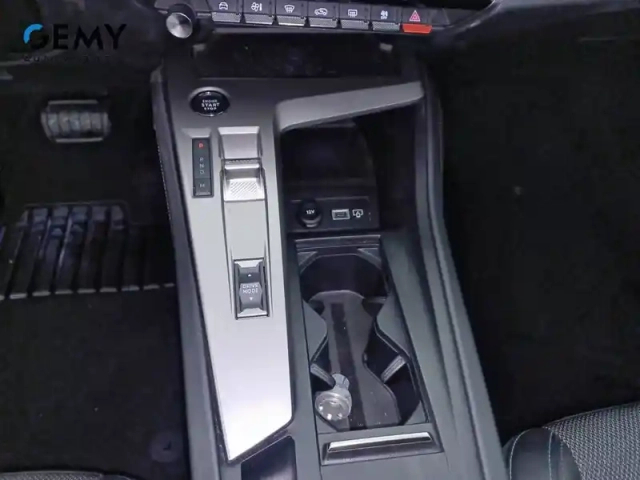 Peugeot 308 sw puretech 130ch s&amp;s eat8 — photo 14
