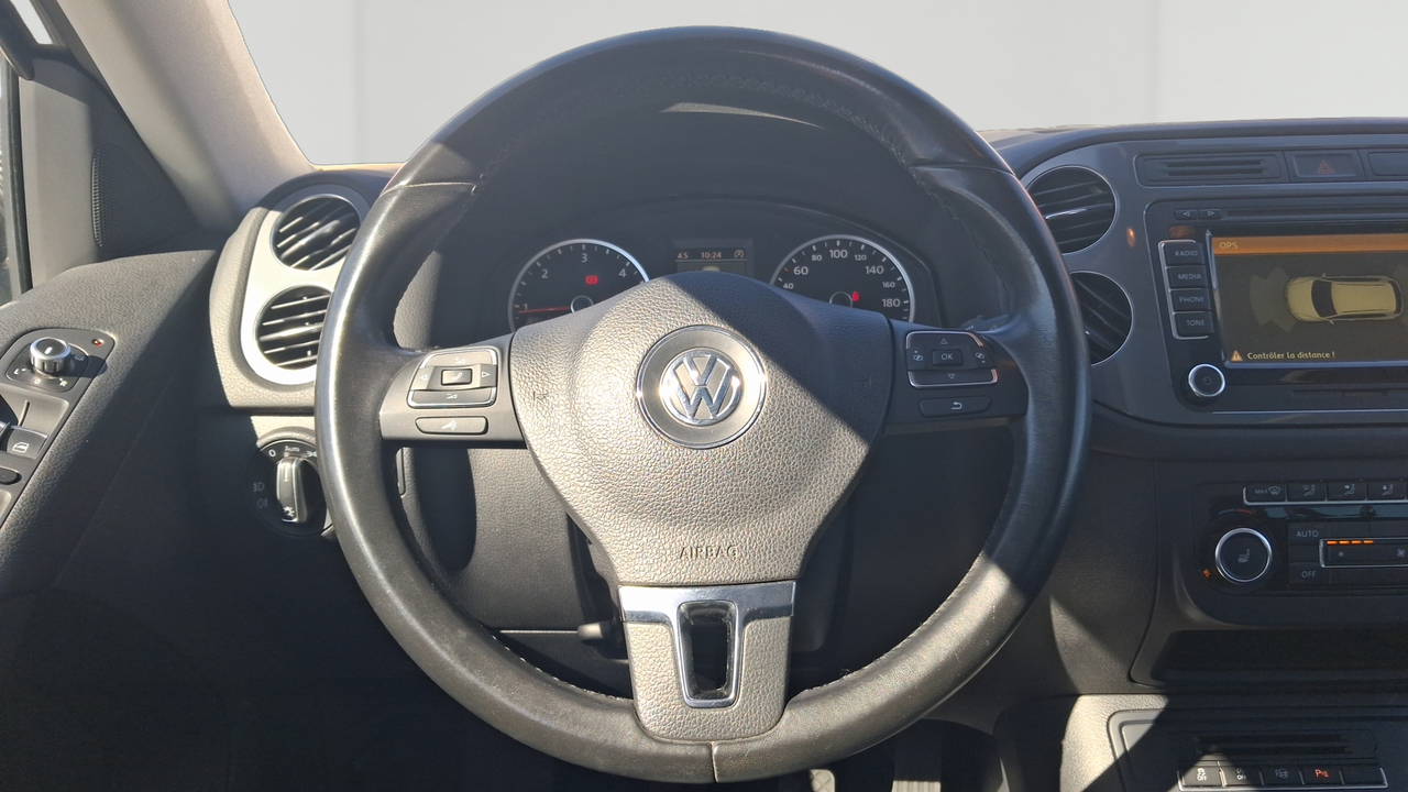Volkswagen Tiguan 2.0 TDI 140 FAP BlueMotion Technology — photo 10
