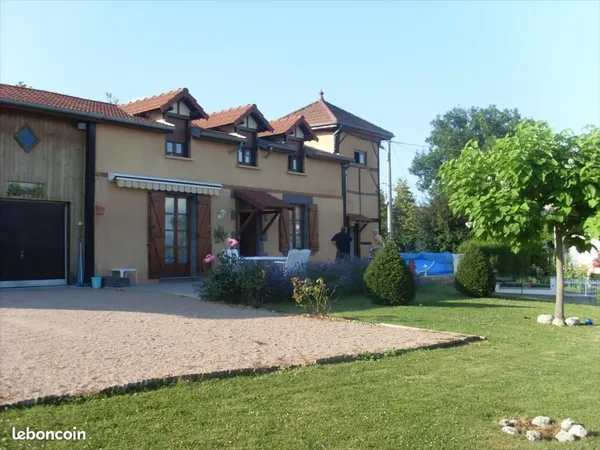 Maison 4 pièces 130 m²