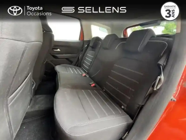 Dacia Duster 1.3 tce 130ch fap  journey 4x2 — photo 12