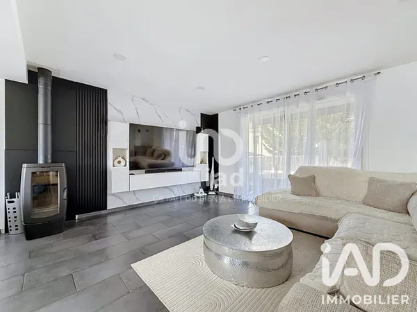 Maison 7 pièces 157 m²