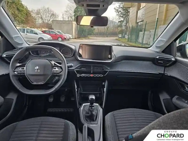 Peugeot 208 puretech 100 s&amp;s bvm6 — photo 12