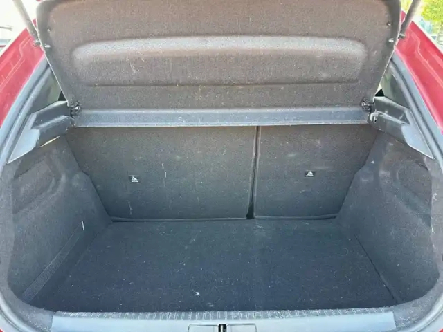 Peugeot 208 puretech 100 s&amp;s bvm6 — photo 6